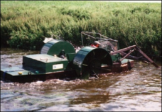 reedman services weed cutting boats